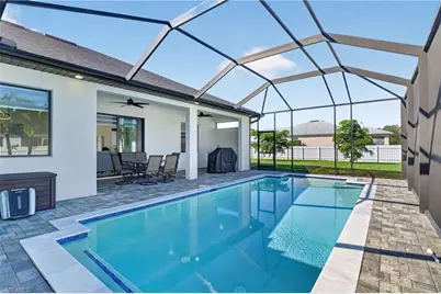 1005 NE 9th Ter, Cape Coral, FL 33909 - Photo 25