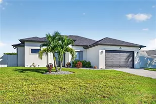 1005 NE 9th Terrace, Cape Coral, FL 33909 - Photo 1