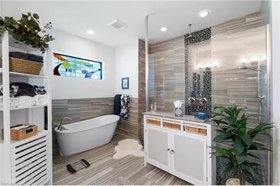 2303 SW 39th St, Cape Coral, FL 33914 - Photo 15