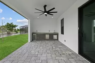 321 SE 2nd St, Cape Coral, FL 33990 - Photo 29