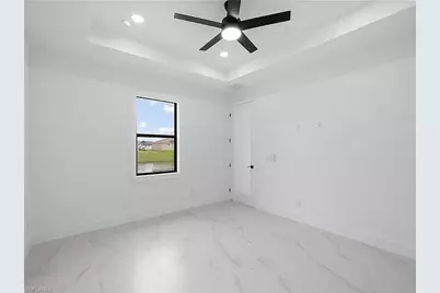 321 SE 2nd St, Cape Coral, FL 33990 - Photo 23