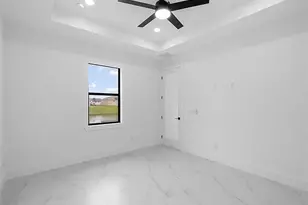 321 SE 2nd St, Cape Coral, FL 33990 - Photo 23