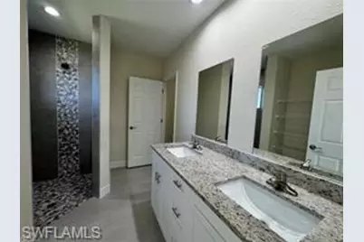 2518 52nd St SW, Lehigh Acres, FL 33976 - Photo 11