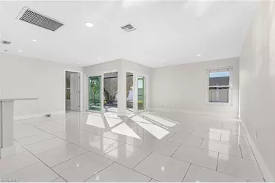 2326 SE 15th St, Cape Coral, FL 33990 - Photo 7