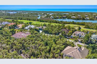2348 Wulfert Rd, Sanibel, FL 33957 - Photo 9
