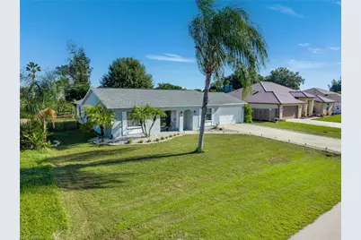 25683 Aysen Dr SW, Punta Gorda, FL 33983 - Photo 5