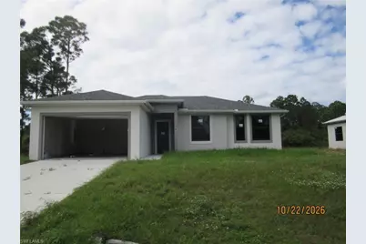 637 Avon Ave S, Lehigh Acres, FL 33974 - Photo 1