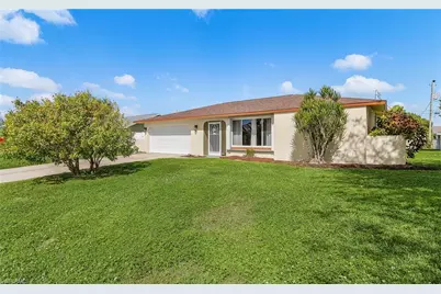 1117 SE 23rd St, Cape Coral, FL 33990 - Photo 3