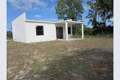 3421 23rd St SW, Lehigh Acres, FL 33976 - Photo 3