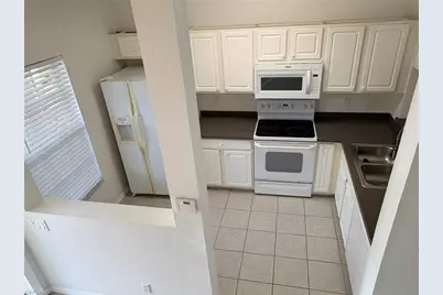 10051 Poppy Hill Dr, Fort Myers, FL 33966 - Photo 5
