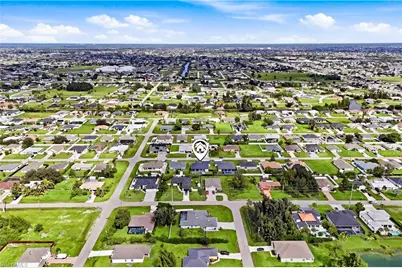 1802 SW 3rd Ter, Cape Coral, FL 33991 - Photo 7