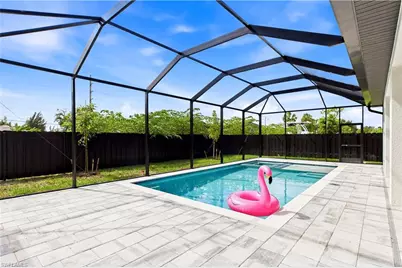 1802 SW 3rd Ter, Cape Coral, FL 33991 - Photo 31
