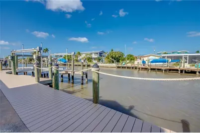 2756 Velma St, Matlacha, FL 33993 - Photo 63