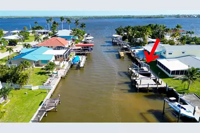 2756 Velma St, Matlacha, FL 33993 - Photo 3
