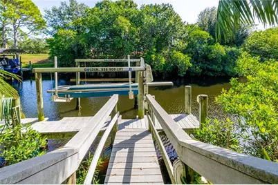 9274 Palm Island Cir, North Fort Myers, FL 33903 - Photo 31