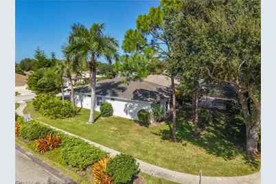 208 Stanhope Cir, Naples, FL 34104 - Photo 37