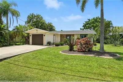 2131 Saint Croix Ave, Fort Myers, FL 33905 - Photo 3