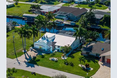 1626 SE 11th Ter, Cape Coral, FL 33990 - Photo 27