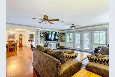 4679 Villa Capri Ln, Bonita Springs, FL 34134 - Photo 5