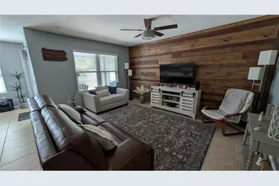 416 SE 13th Ct, Cape Coral, FL 33990 - Photo 7