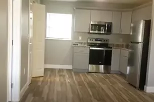 1613 Pawnee St, Fort Myers, FL 33916 - Photo 3