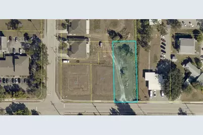 505 Center Rd, Fort Myers, FL 33907 - Photo 1