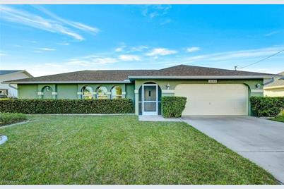 2226 SE 5th Pl, Cape Coral, FL 33990 - Photo 1