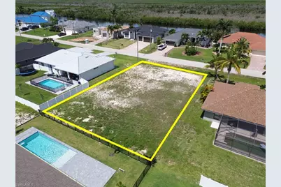 1105 NW 43rd Ave, Cape Coral, FL 33993 - Photo 1