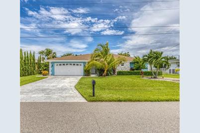 4113 SE 9th Ct, Cape Coral, FL 33904 - Photo 1