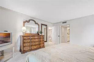 4551 Gulf Shore Blvd N, Naples, FL 34103 - Photo 21