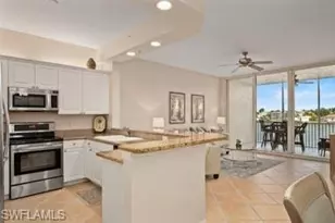 450 Launch Cir, Naples, FL 34108 - Photo 5