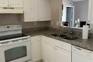 305 NE 27th St, Cape Coral, FL 33909 - Photo 11