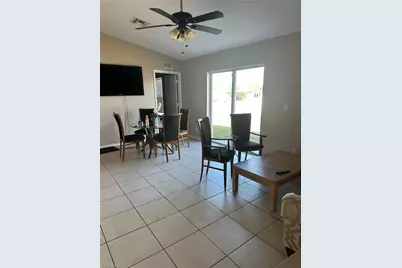 305 NE 27th St, Cape Coral, FL 33909 - Photo 5