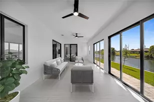 318 NW 9th St, Cape Coral, FL 33993 - Photo 7