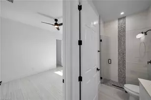 318 NW 9th St, Cape Coral, FL 33993 - Photo 33