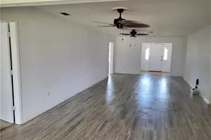 1381 N Brandywine Cir, Fort Myers, FL 33919 - Photo 5