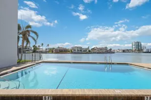 300 Park Shore Dr, Naples, FL 34103 - Photo 21