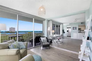 5501 Heron Point Dr, Naples, FL 34108 - Photo 9