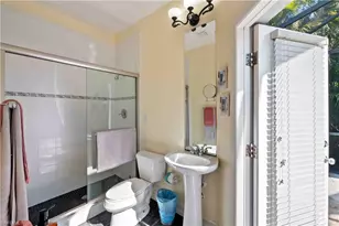 106 SE 5th St, Cape Coral, FL 33990 - Photo 21