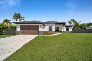 849 NW 2nd St, Cape Coral, FL 33993 - Photo 3