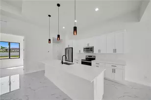 849 NW 2nd St, Cape Coral, FL 33993 - Photo 9