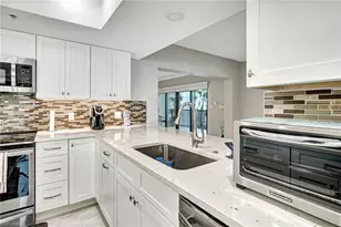 1900 Virginia Ave, Fort Myers, FL 33901 - Photo 15