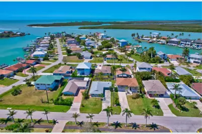 116 Capri Blvd, Naples, FL 34113 - Photo 13