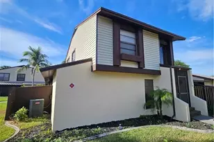 646 SE 12th Ct, Cape Coral, FL 33990 - Photo 23