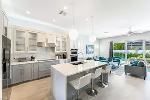 596 111th Ave N, Naples, FL 34108 - Photo 1