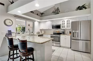 809 Robert Ave, Lehigh Acres, FL 33936 - Photo 13