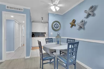 1295 Gulf Shore Blvd S #218, Naples, FL 34102 - Photo 5