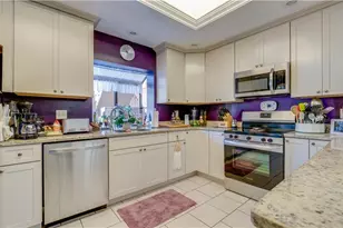 5510 SW 4th Pl, Cape Coral, FL 33914 - Photo 9