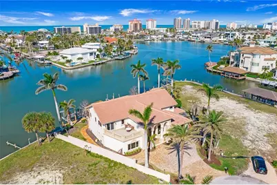 342 Germain Ave, Naples, FL 34108 - Photo 5