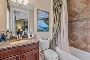 2538 Marquesa Royale Ln, Naples, FL 34109 - Photo 17